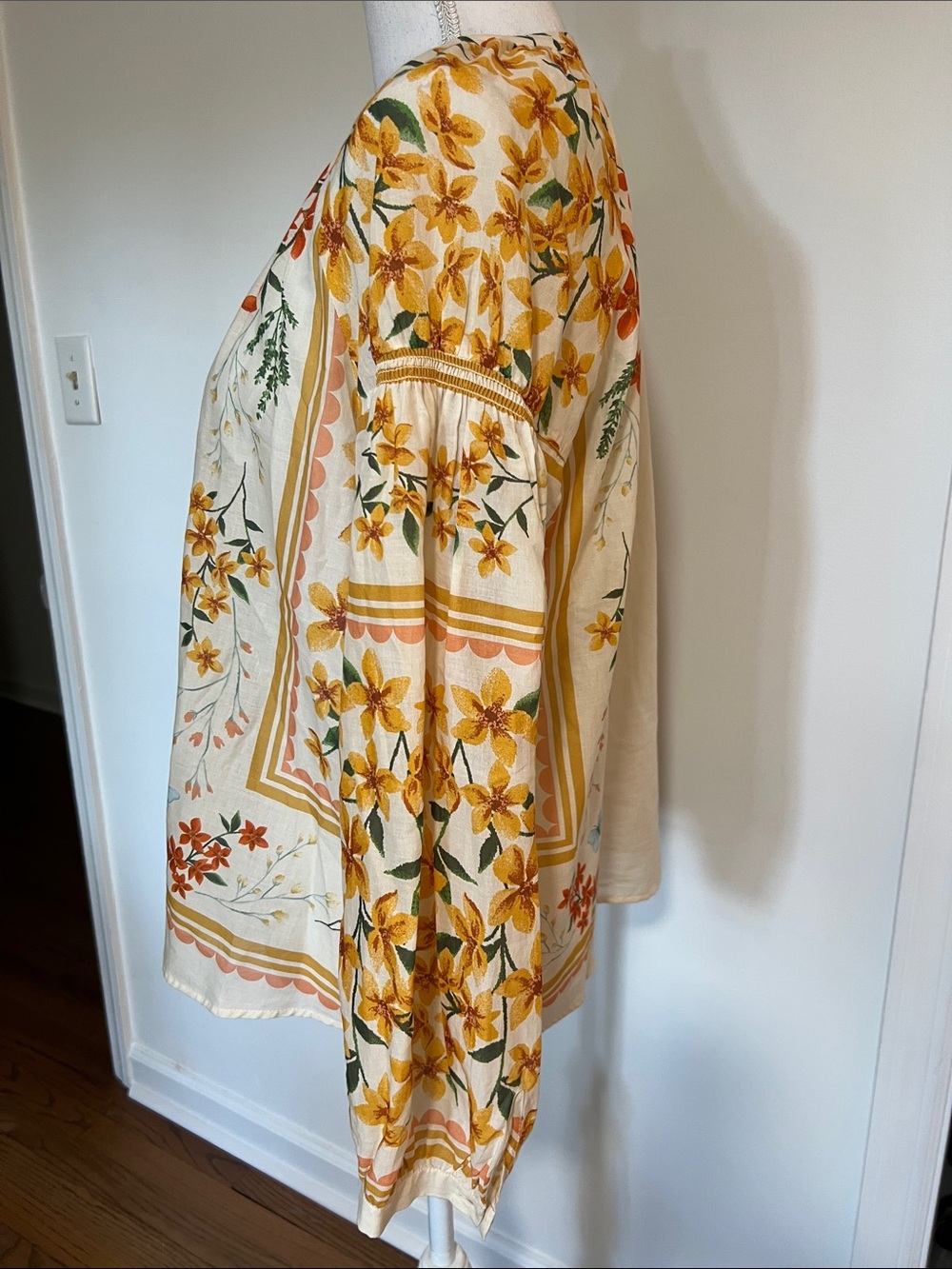 DR2 Floral shirt - Picture 4 of 10